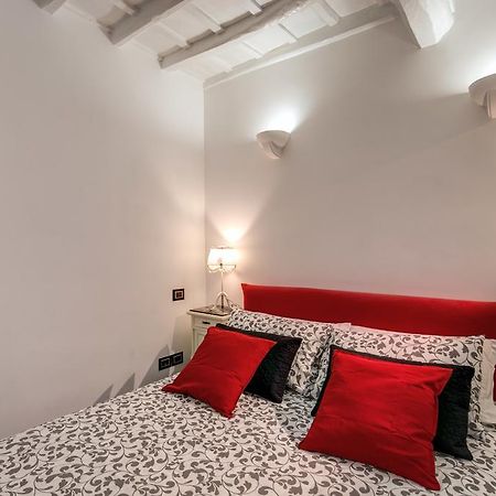 Апартаменти Campo De' Fiori Stylish White Рим Екстер'єр фото