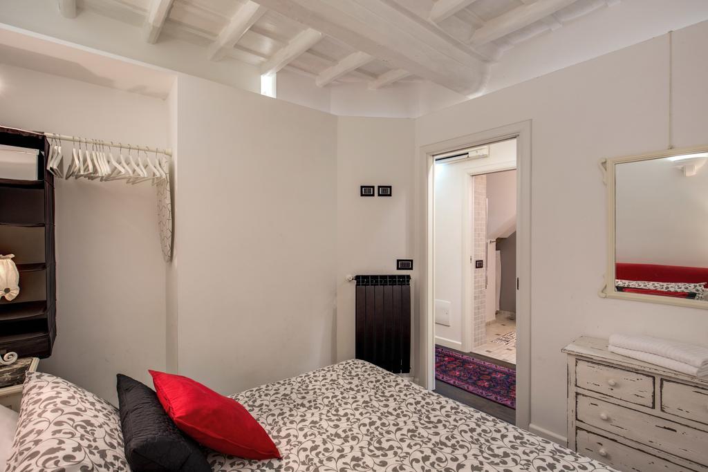 Апартаменти Campo De' Fiori Stylish White Рим Екстер'єр фото